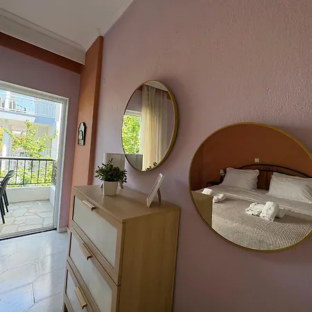 Silver Rose By The Sea - Kalyves, Chalkidiki Apartmán